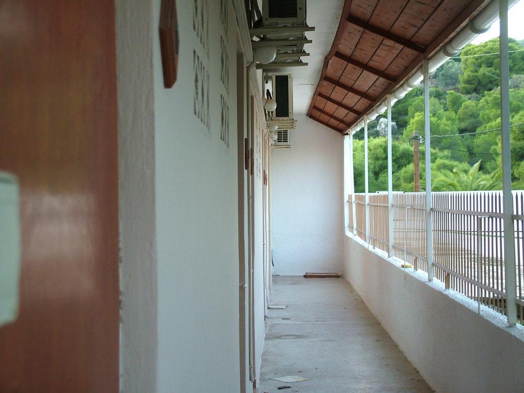 George'S Apartment Agia Marina  Bilik gambar